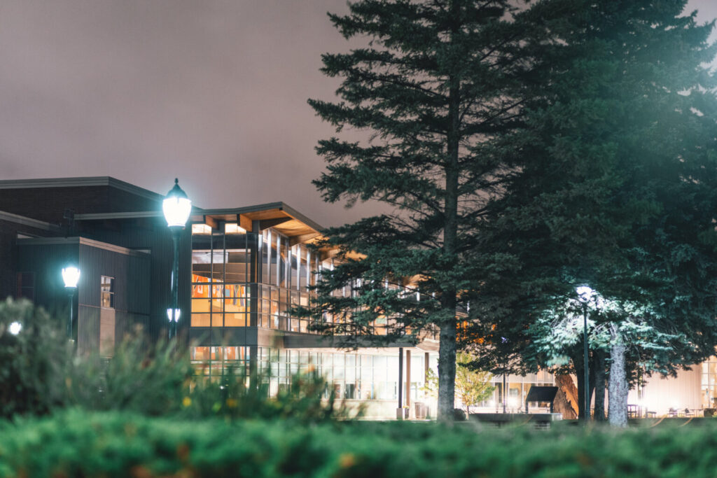 The Yellowjacket Union at night